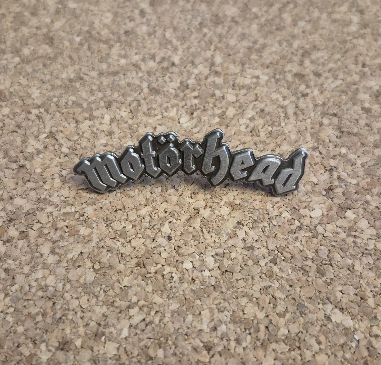 ​Pin Motörhead - Classic Logo (Double Clutch) 2