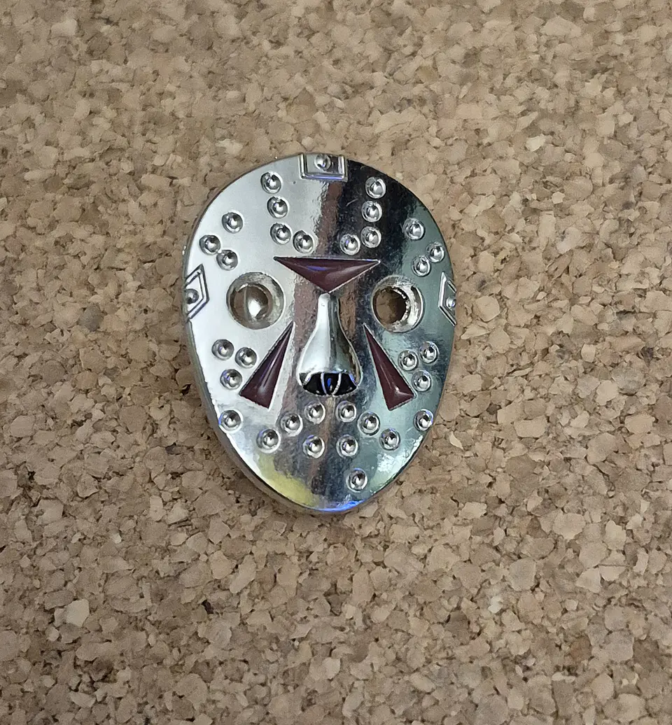 Pin Friday the 13th - 3 Modelos - Desde 5€ (Single Clutch) 1