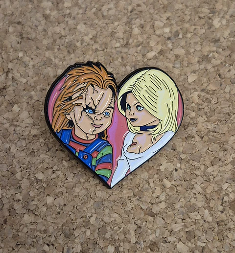 ​Pin Chucky (Boneco Assassino) - 8 Modelos (Single / Double Clutch)