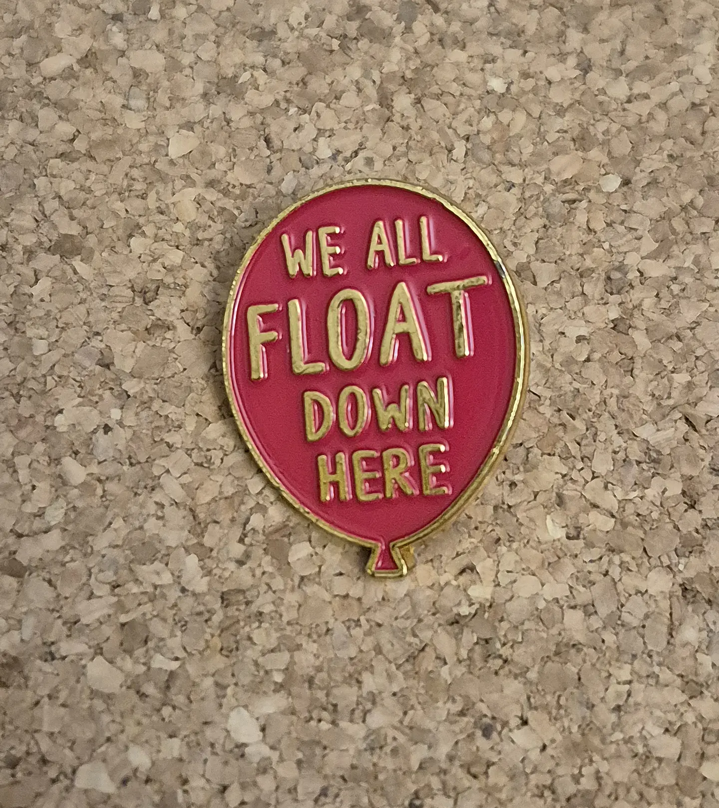 Pin IT - Pennywise - We All Float Down Here (Single Clutch) 1