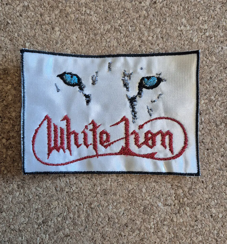 White Lion Patch - Embroidered 2 Modelos (Desde 8€) 2