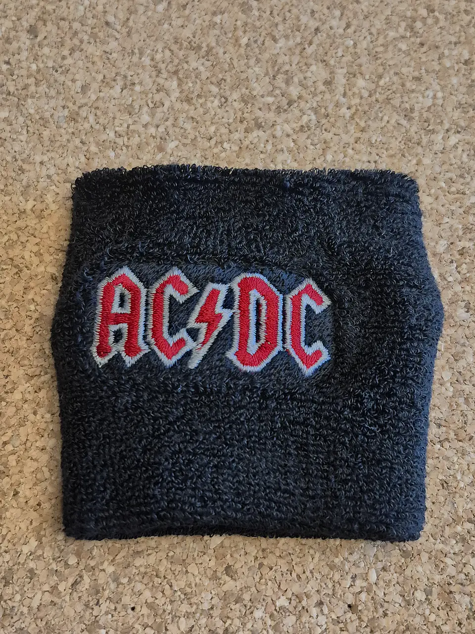 AC/DC Sweatbands - 4 Modelos 5