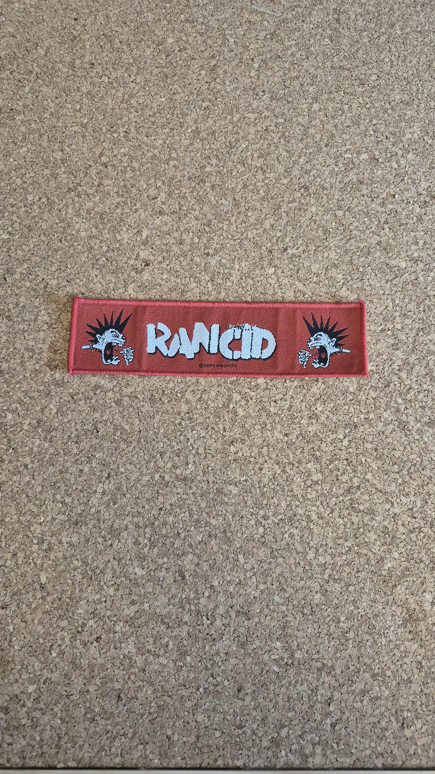  Stripe Patches  (Tira) - Várias Bandas (Desde 10,00€) 34