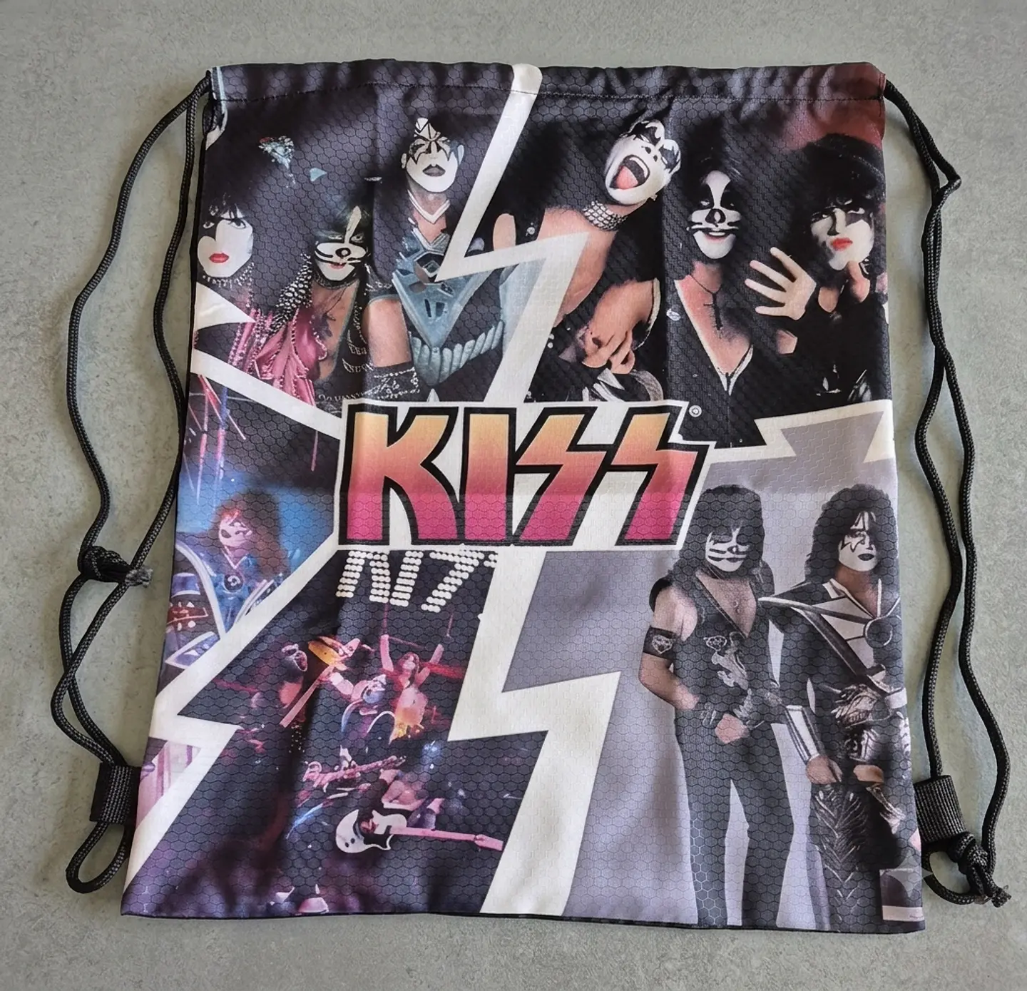 Kiss Multi-Photo - Drawsting Bag 1