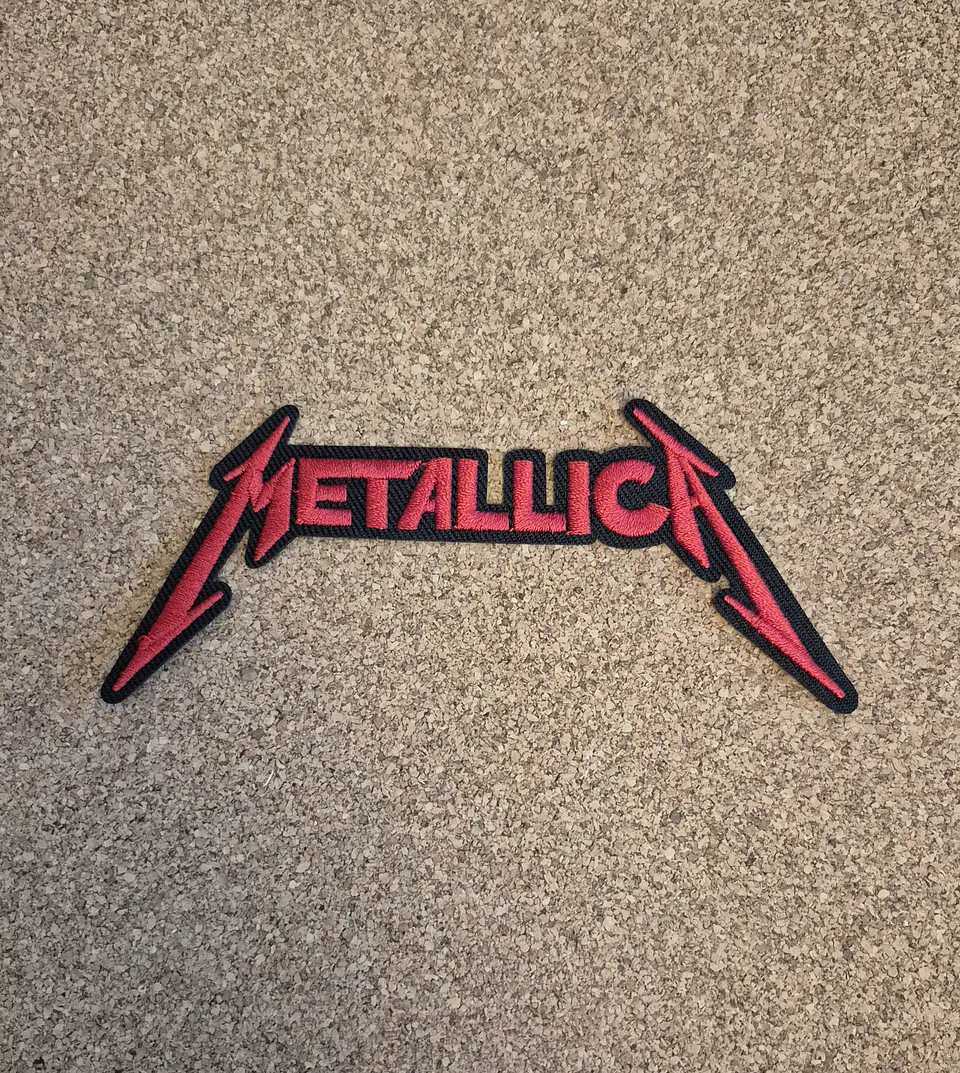 Metallica Red Logo Patch - Embroidered (Iron-on) 1