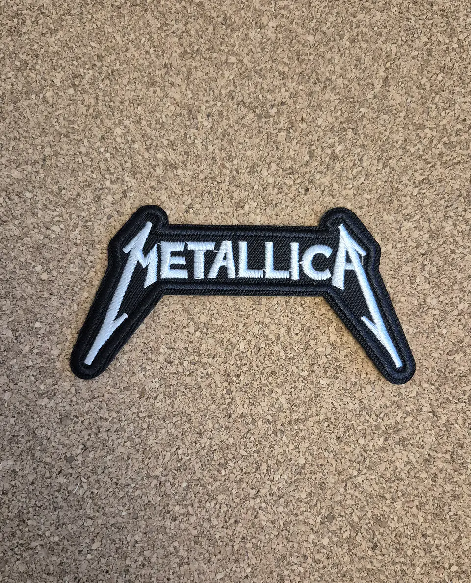 Metallica White Logo Patch - Embroidered (Iron-on) 1