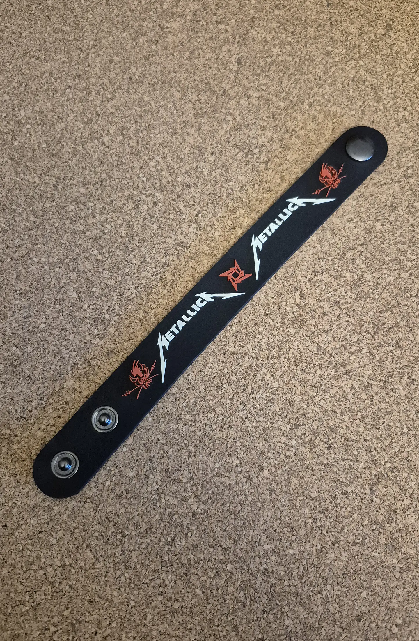 Pulseira de banda ajustável com molas - Metallica 1