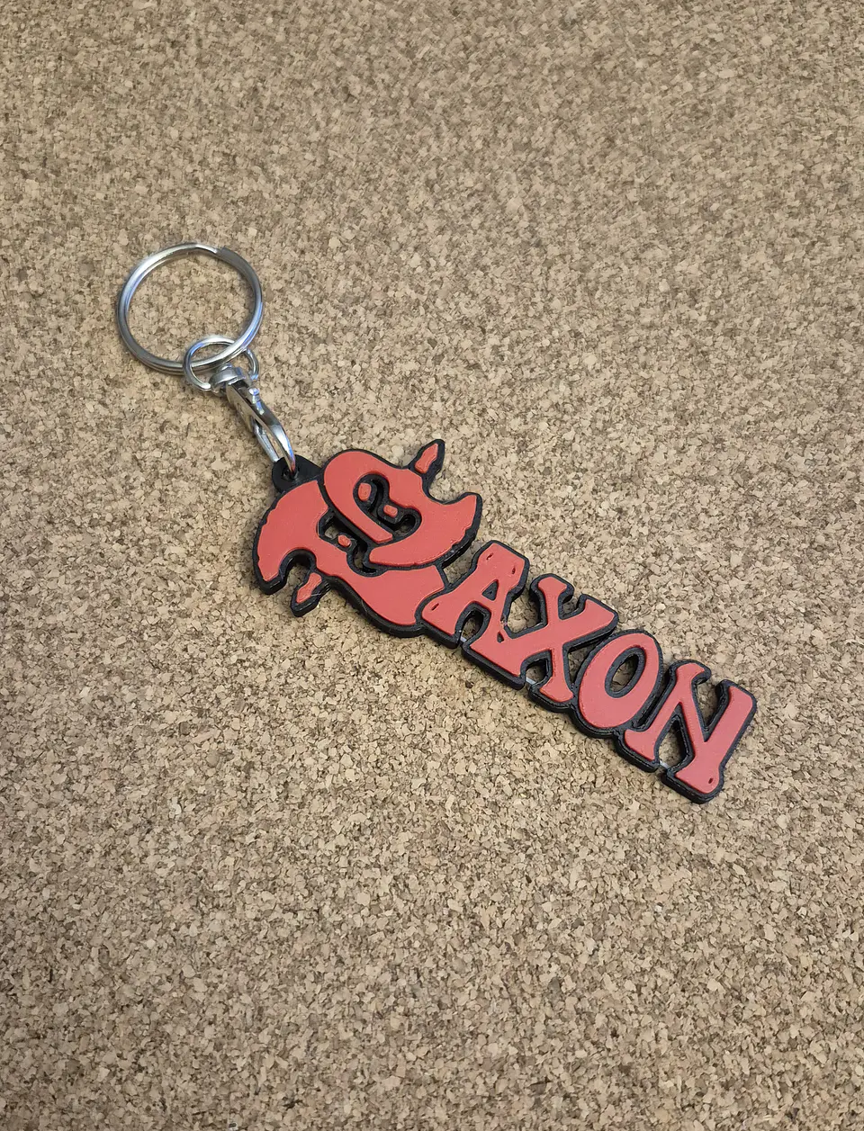 Porta-Chaves Saxon – Logótipo em Relevo 1