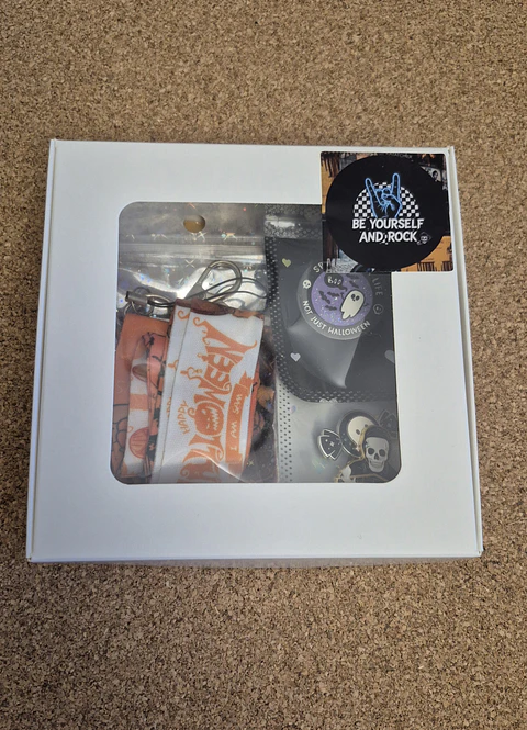 Halloween Lanyard & 3 Pins Set - Special Price