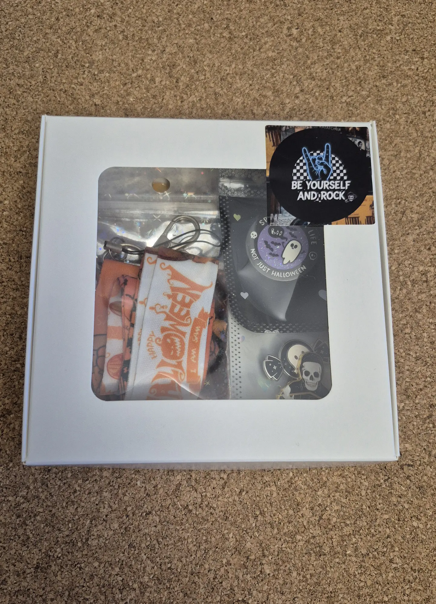 Halloween Lanyard & 3 Pins Set - Special Price 1