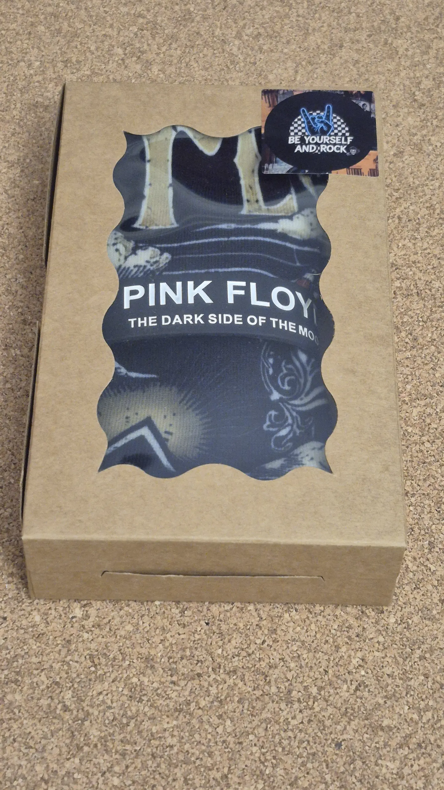Pink Floyd Socks & Wristband Set - Special Price 1