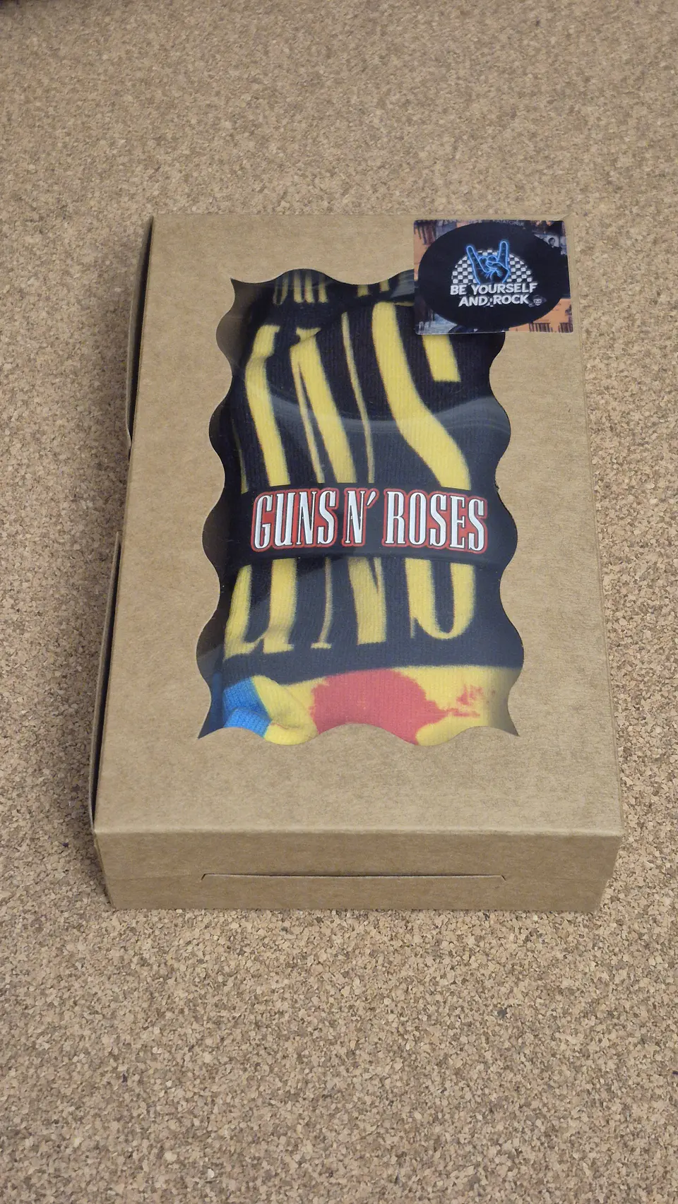Guns N' Roses Socks & Wristband Set - Special Price 1