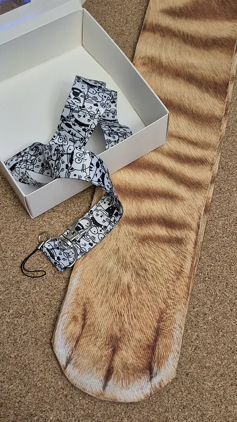 Special Animal Pack: Cat Paw Socks & Lanyard Set - Limited Edition