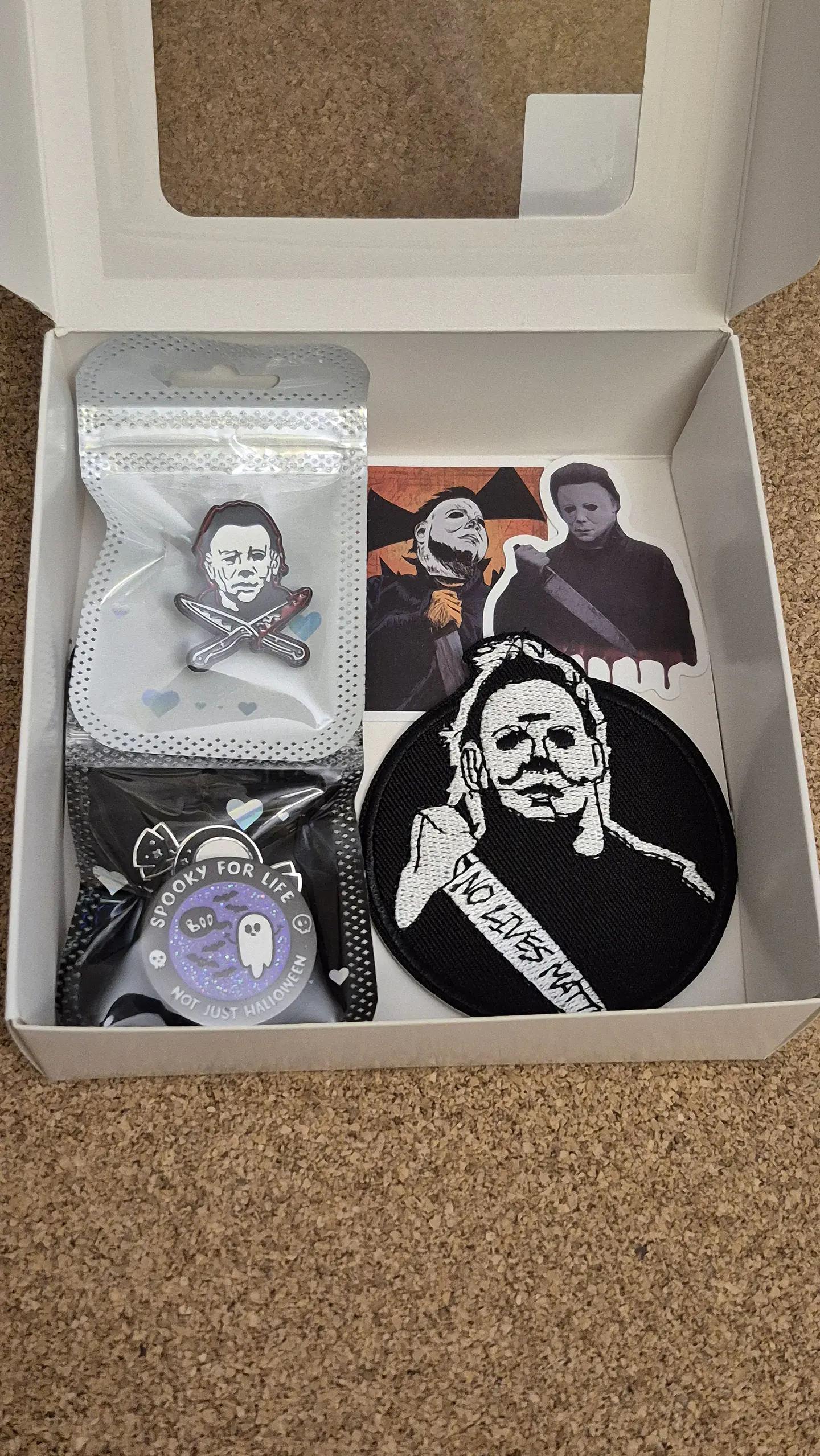Special Movie Pack: Halloween 1 Patch, 3 Pins & 2 stickers Set - Special Price 1