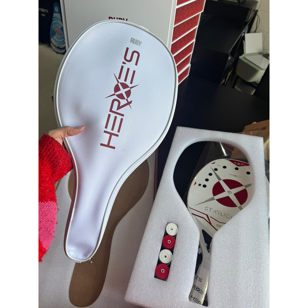       Raquete de Beach Tennis 2026 Heroe's Starlight Rubi c/ Glipper