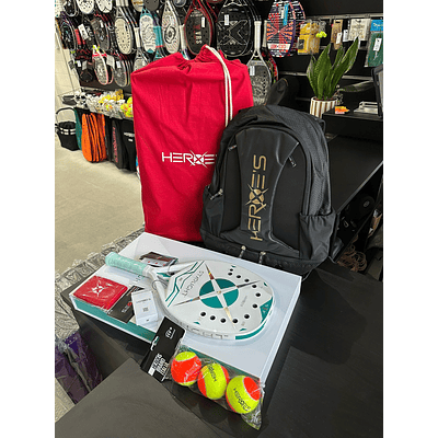 Heroe's Christmas Kit in a Red Bag - Starlight Jade