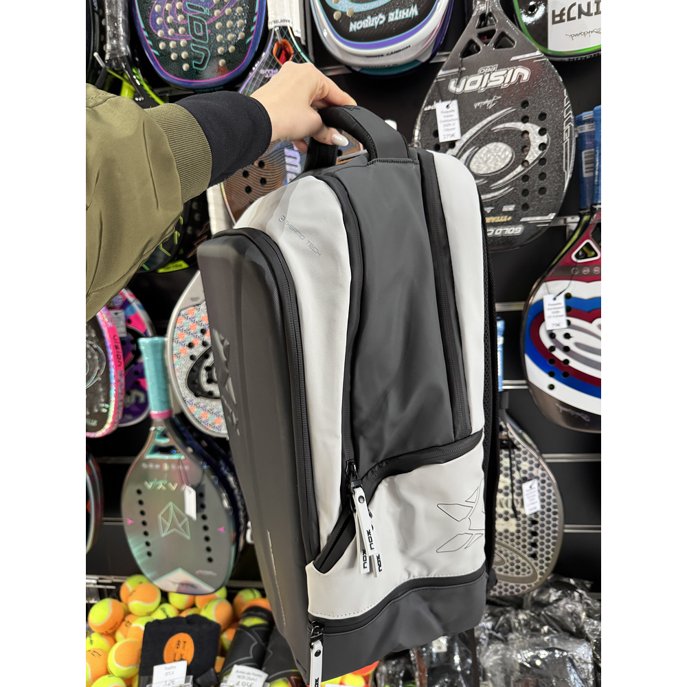 Mochila de Beach Tennis NOX Luxury Master Series