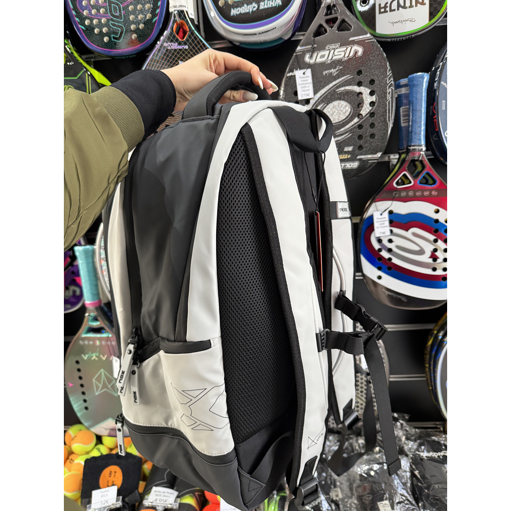 Mochila de Beach Tennis NOX Luxury Master Series