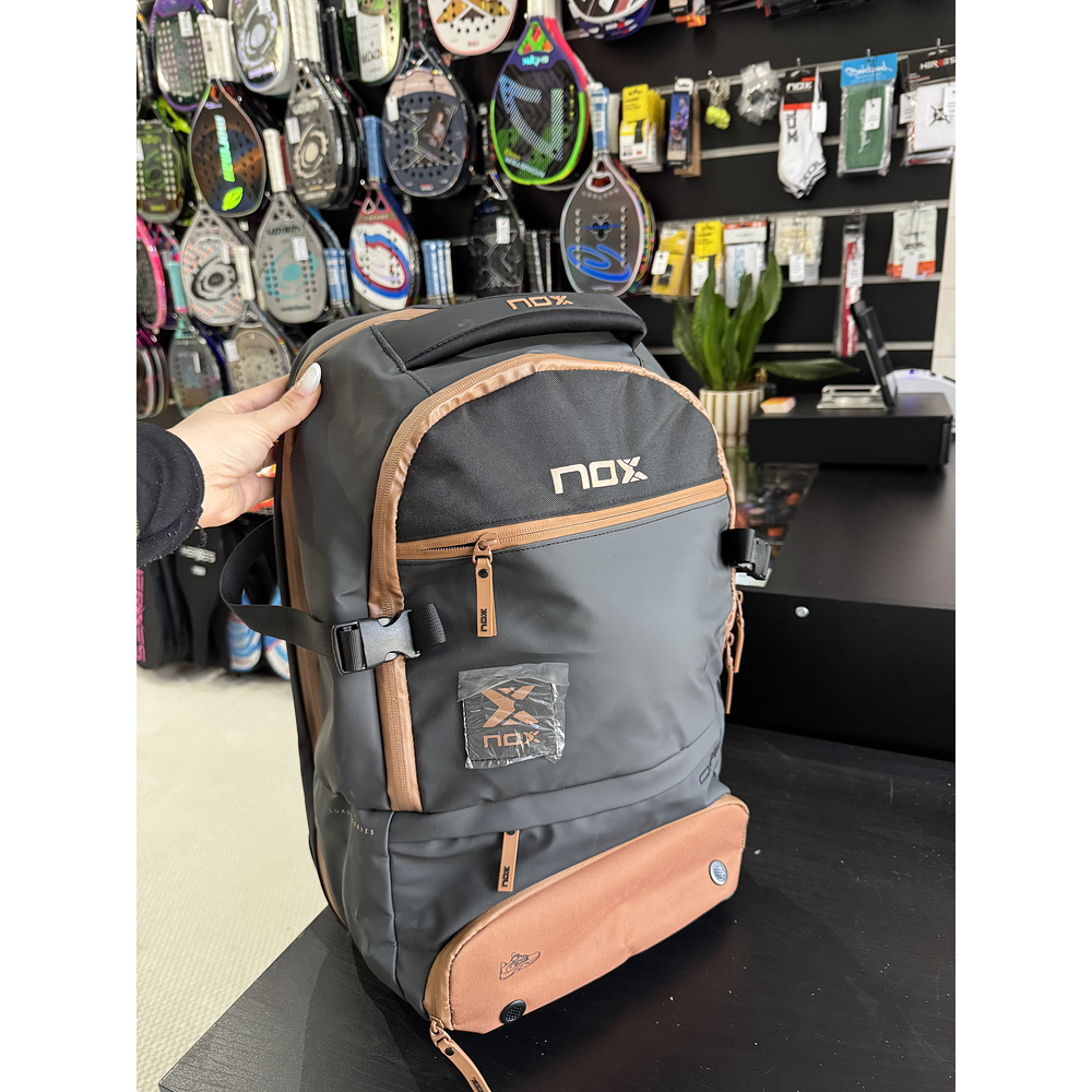 Mochila de Beach Tennis NOX Luxury Open Series