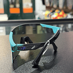 Óculos Mormaii Grand Tour Samantha Barijan Verde e Preto