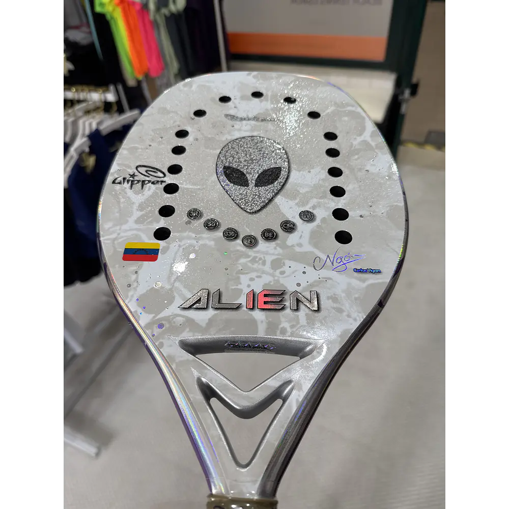     Raquete de Beach Tennis 2026 Quicksand Alien c/ trat. Glipper