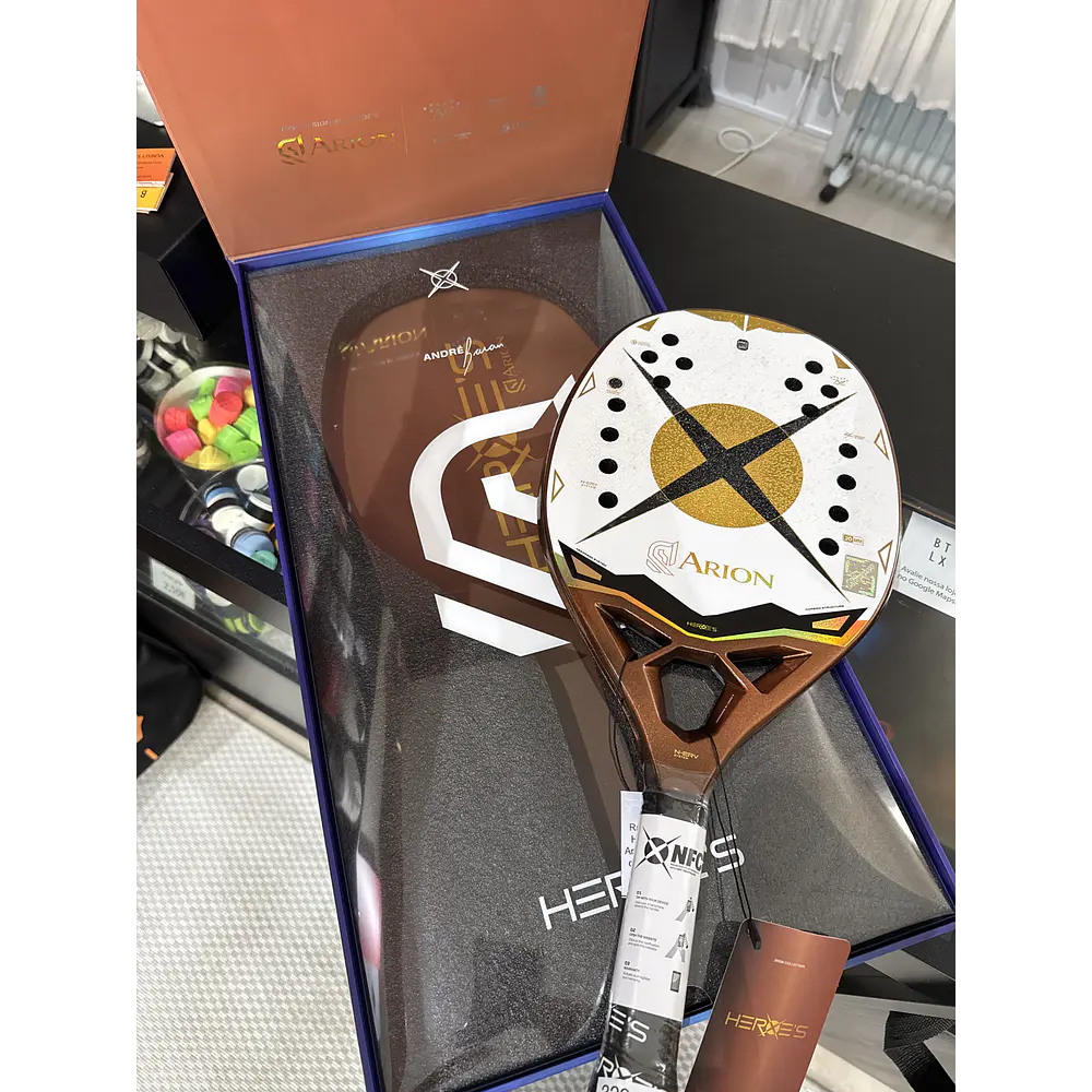 Heroe's Arion 2026 Beach Tennis Racket with Glipper Treatment
