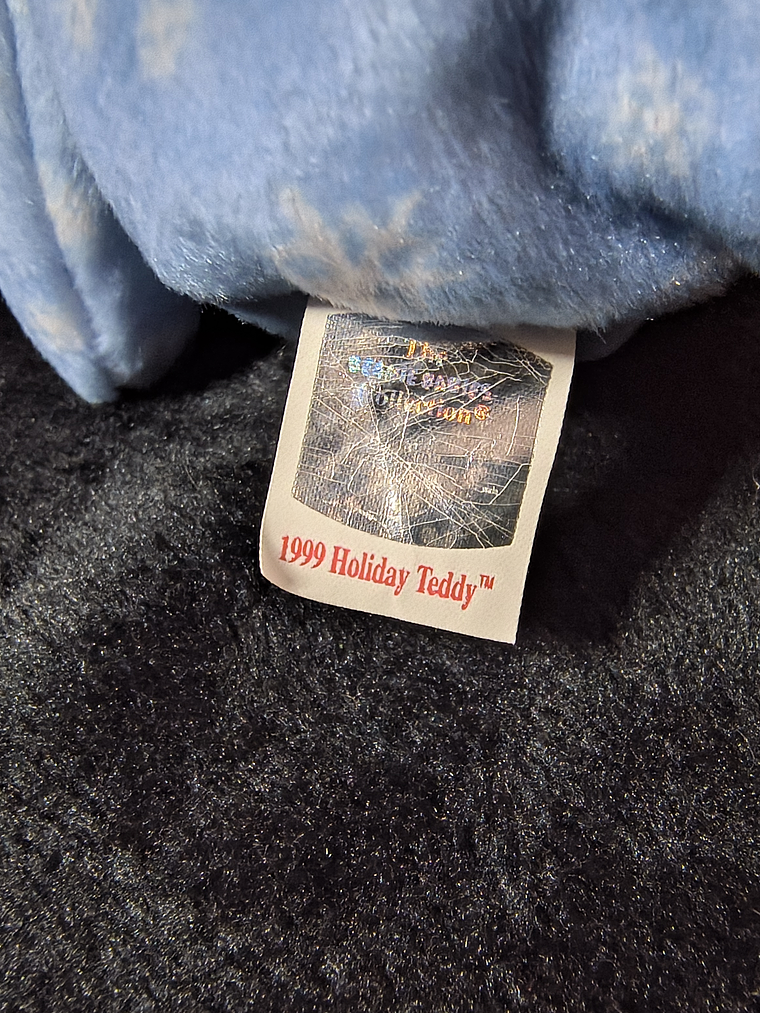 '99 Holiday Teddy 4