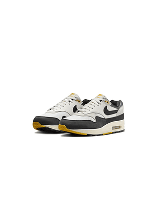 Zapatilla NKE AIR MAX 1 NEGRO - BLANCO - AMARILLO