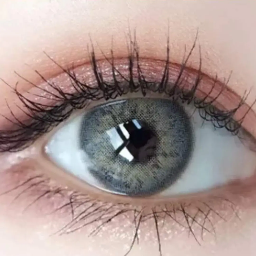 Russian Girl Grey 1