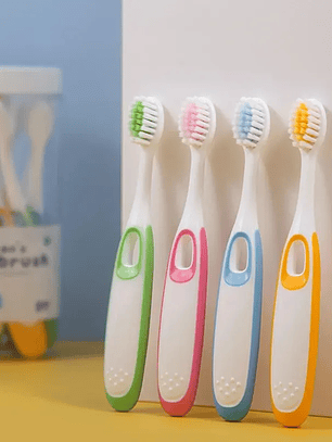 Set 8 Cepillos de Dientes para Niños 