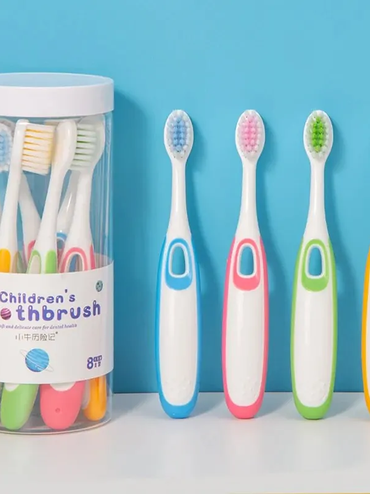 Set 8 Cepillos de Dientes para Niños  6