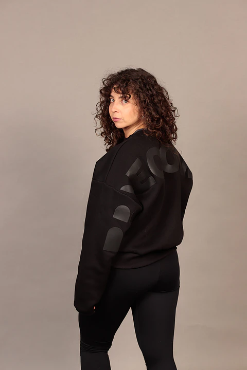The Statement Crewneck Mujer