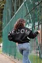 The Statement Crewneck Mujer - Miniatura 5