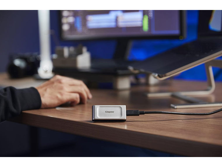 DISCO ESTADO SÓLIDO EXTERNO KINGSTON XS2000 4TB 7