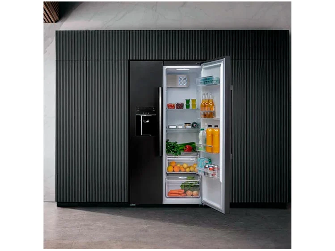 REFRIGERADOR SIDE BY SIDE FDV 513 L DELUXE SIGNATURE 4