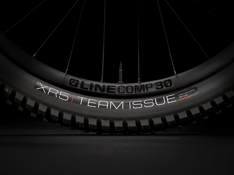 Bicicleta MTB Trek Slash 8 Gen 6 Azul 6