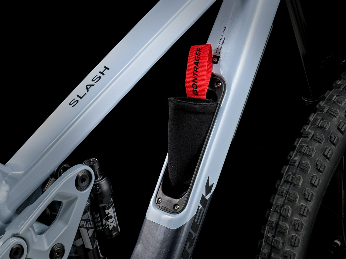 Bicicleta MTB Trek Slash 8 Gen 6 Gris 4