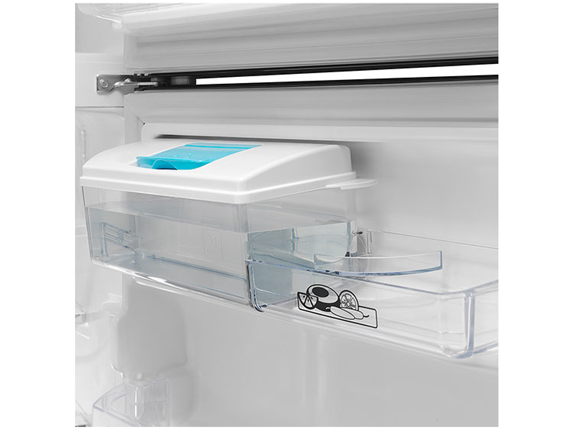 REFRIGERADOR MABE TOP FREEZER 250 L NF INOX 8