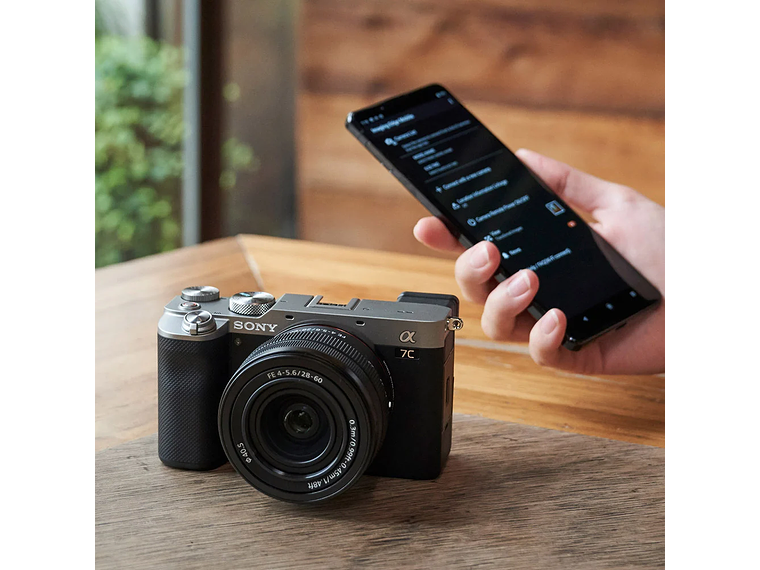 CÁMARA COMPACTA FULL-FRAME ALPHA 7C 7