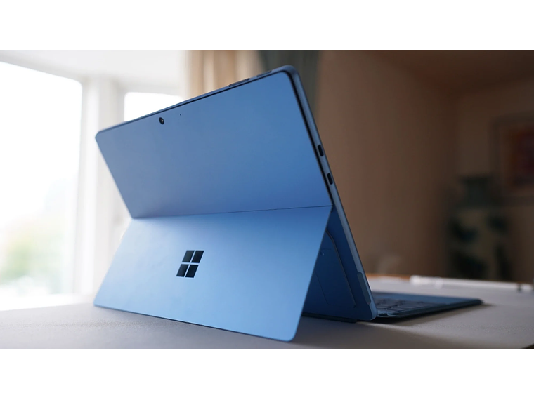 MICROSOFT SURFACE PRO 9 - 13' CORE I7 12GEN, 16GB RAM + 1TB SSD, WINDOWS 11 2