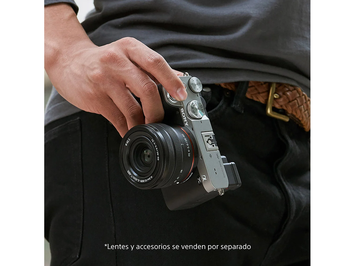 CÁMARA COMPACTA FULL-FRAME ALPHA 7C 8