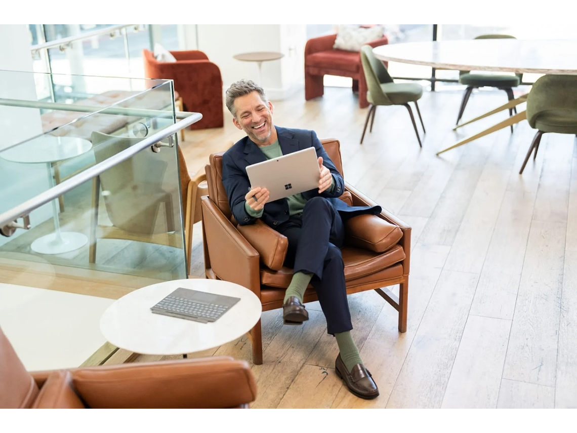 MICROSOFT SURFACE PRO 9 - 13' CORE I7 12GEN, 16GB RAM + 1TB SSD, WINDOWS 11 4