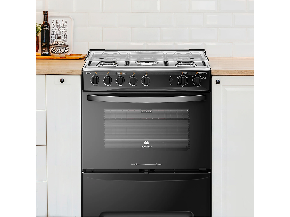 COCINA A GAS 5 PLATOS MADEMSA TRIPLE LLAMA M 940 T NEGRA 3