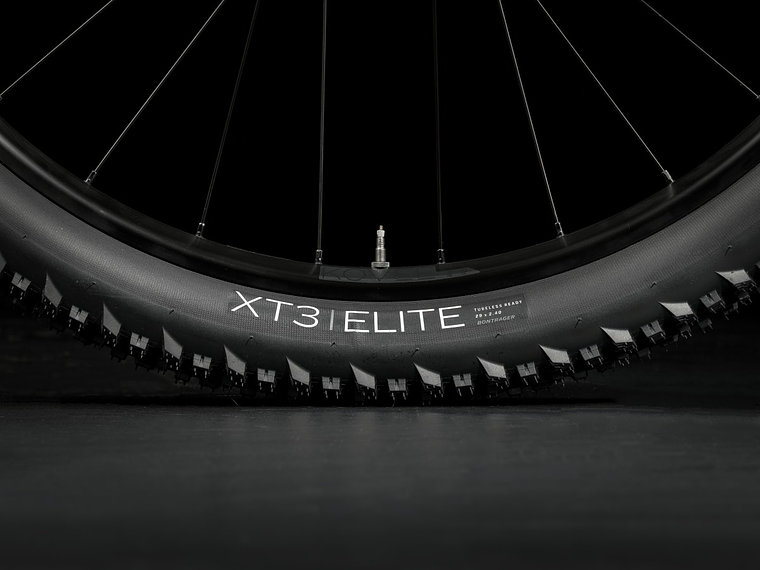 Bicicleta MTB Trek Marlin 6 Gen 3 2026 Rojo/Azul 6