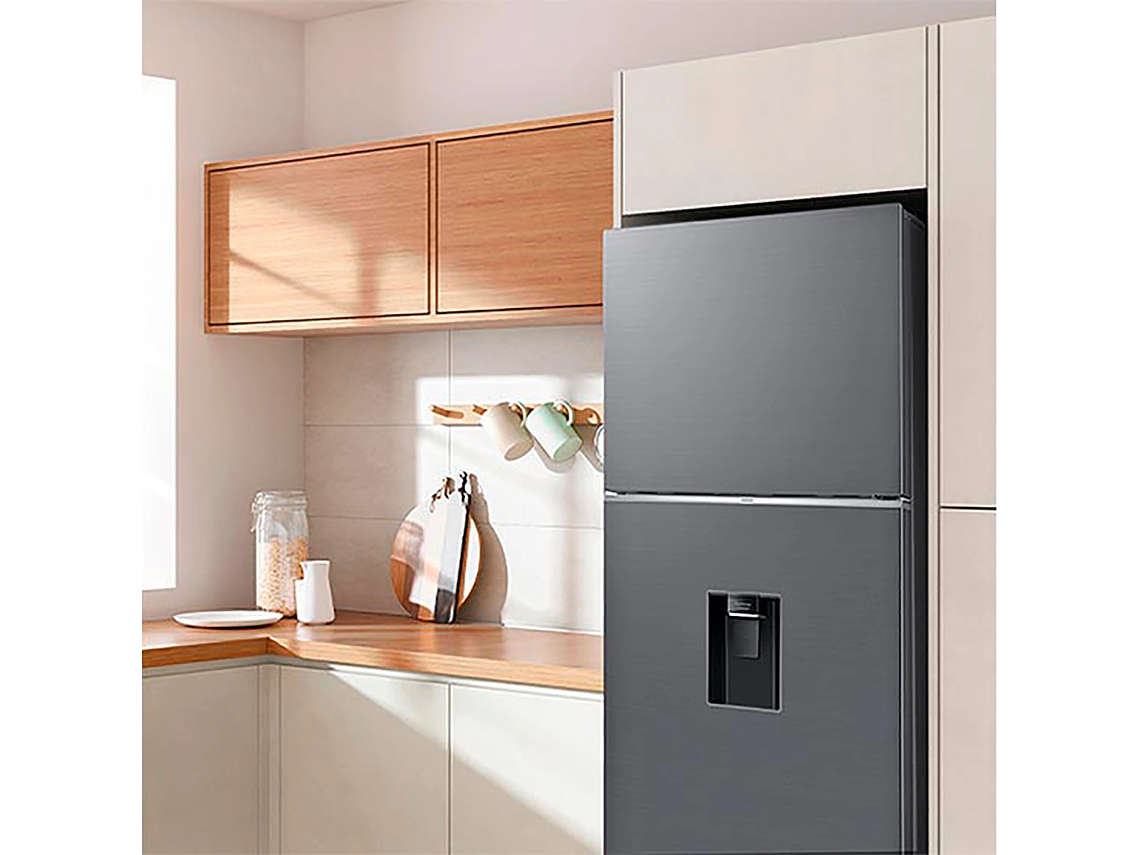 REFRIGERADOR SAMSUNG TOP MOUNT FREEZER NO FROST 341 L RT35CG5540S9ZS WATER DISPENSER 4