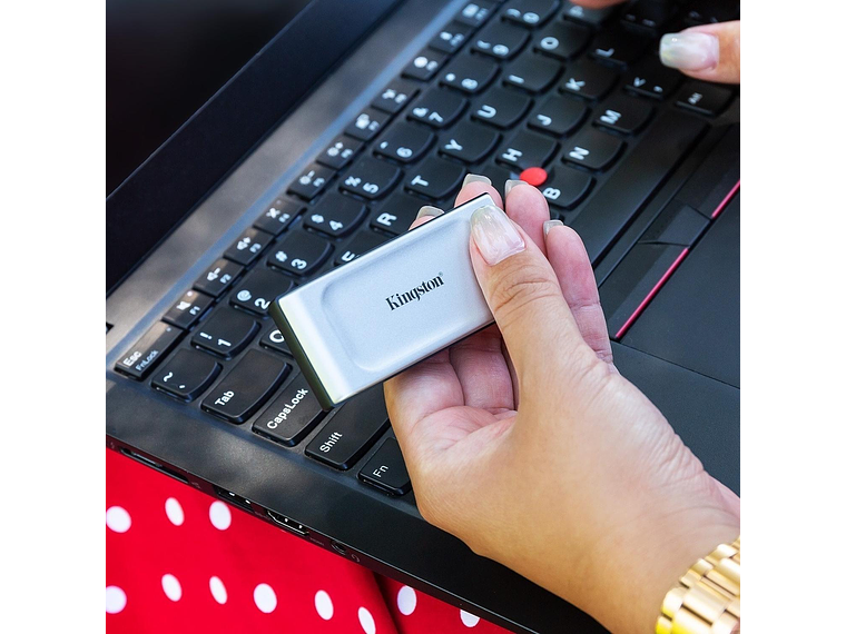 DISCO SÓLIDO SSD EXTERNO KINGSTON SXS2000/1000G 1TB GRIS 4