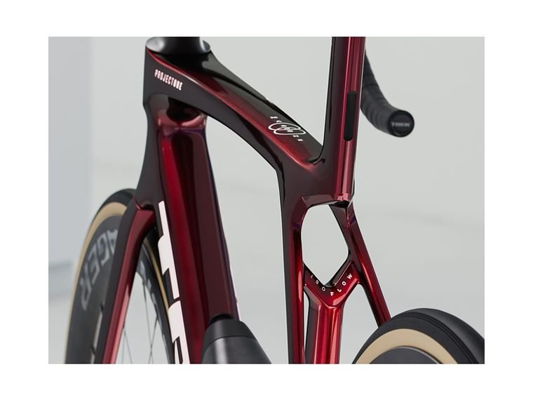 Bicicleta Ruta Trek Madone SLR 7 Gen 8 Roja 3