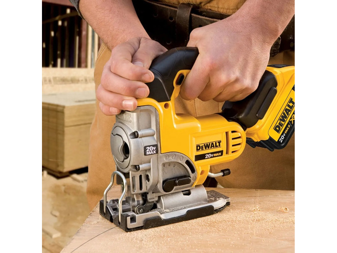 SIERRA CALADORA DEWALT DCS331B 20V - 5