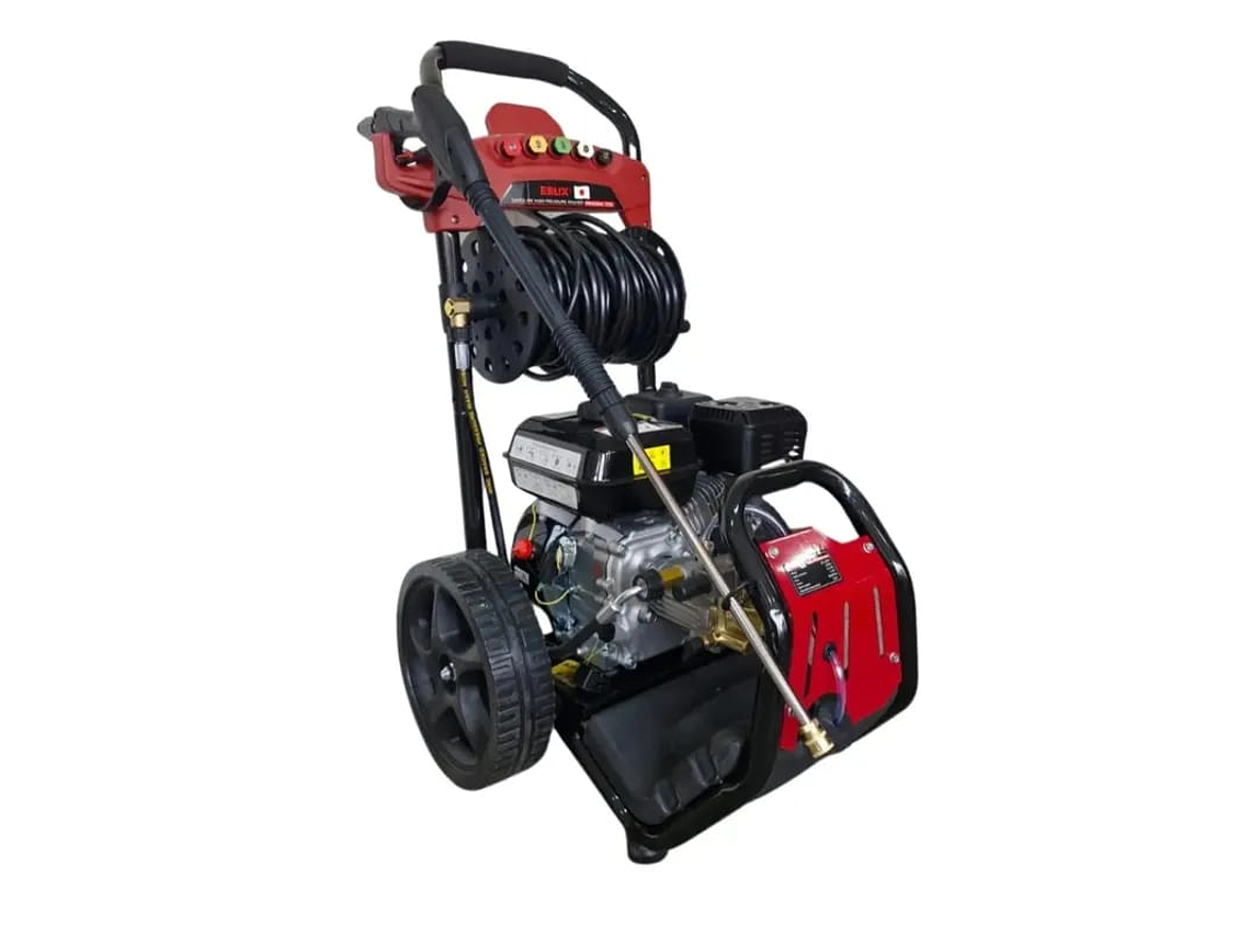 HIDROLAVADORA A BENCINA INDUSTRIAL 7,5 HP 12 METROS MAGUERA 1