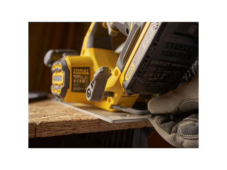 SIERRA CIRCULAR 7 1/4 STANLEY SBC550D2K 20V+2BAT+CARG+MALETA 5